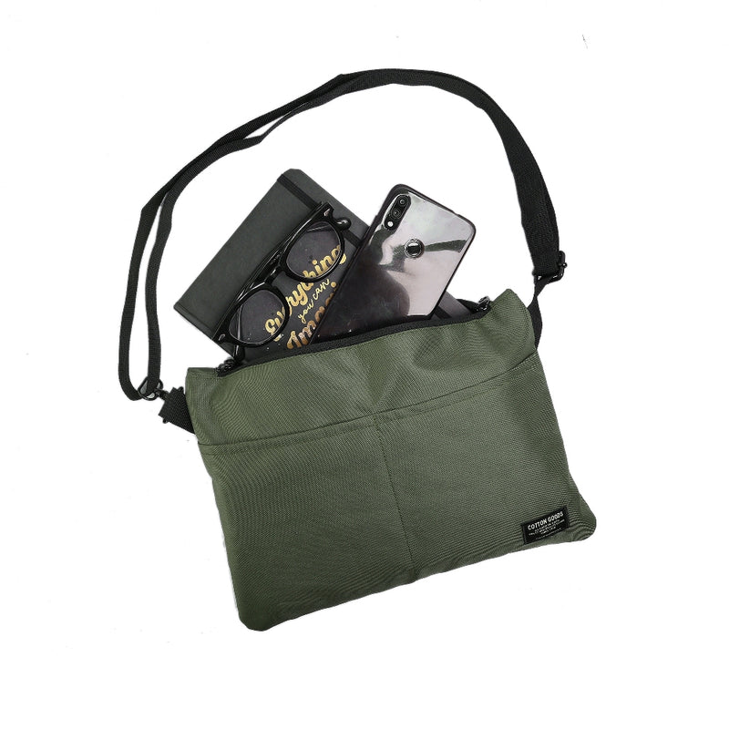 CHESTER GREEN POUCH SLING BAG